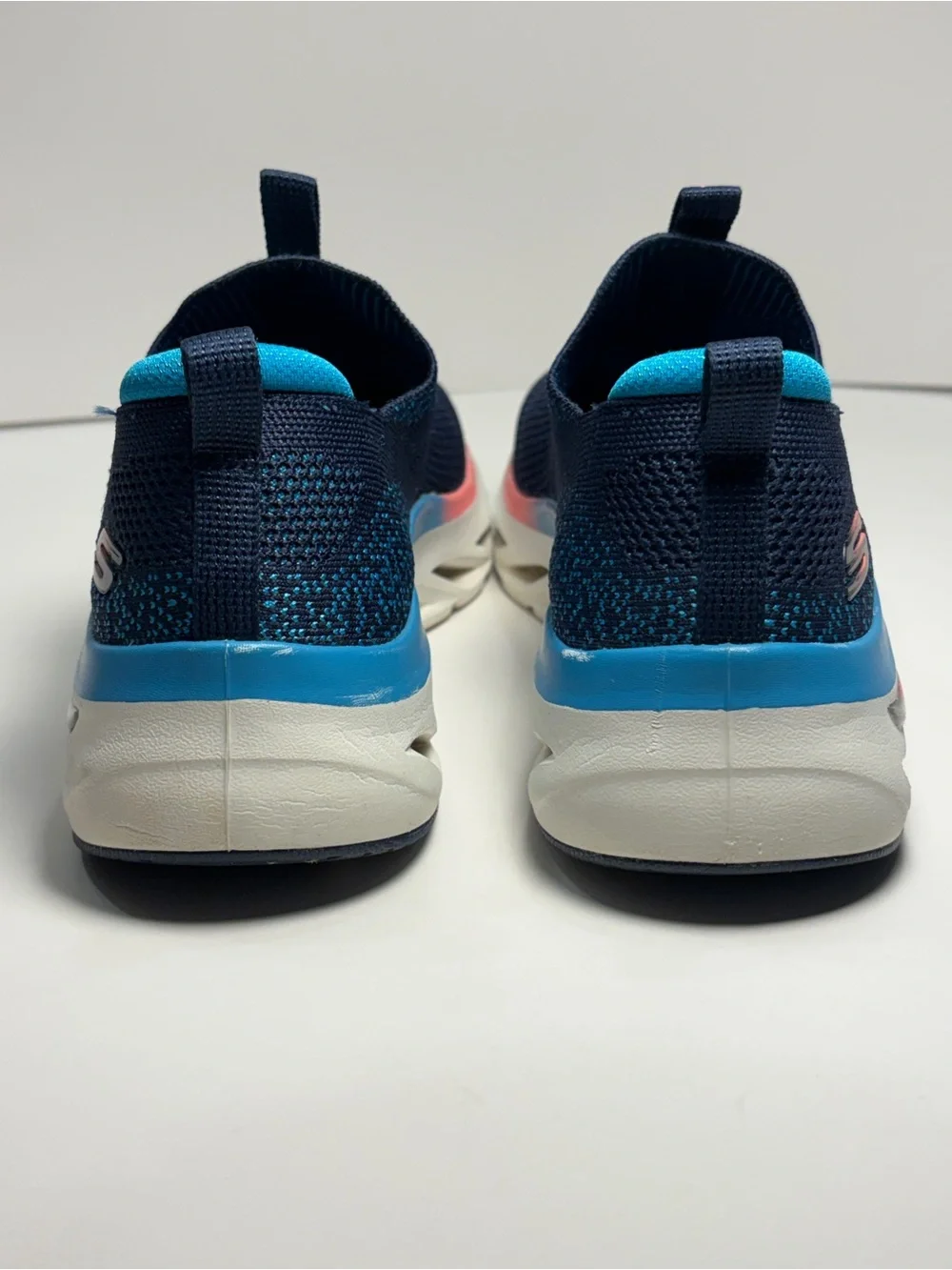 Skechers Navy and Teal Slip-On Glide-Step Sneakers